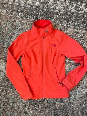 The North Face Apex Bionic Jacket XS Coral Softshell Full Zip Lightweight